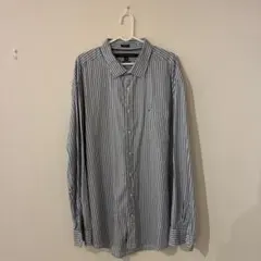 【TOMMY HILFIGER】青と白のストライプ 長袖シャツ