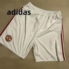 美品　adidas マンチェスターユナイテッド　ハーフパンツ　サッカーウェア