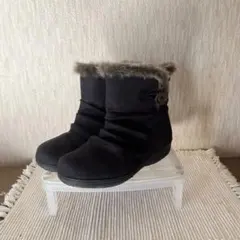 ファー付きブラックスエードショートブーツ