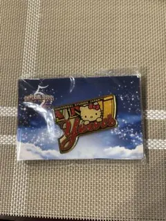 USJ 25周年限定ハローキティ ピンバッジ 非売品 - メルカリ