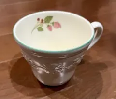 【WEDGWOOD】フェスティビティ ラズベリーマグ&プレートセット