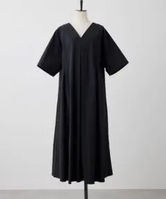 イアパピヨネ スミスタイル ワンショルダーラップサロペット ブラック