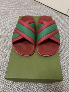 GUCCI ラバーサンダル レッド×グリーンのサムネイル