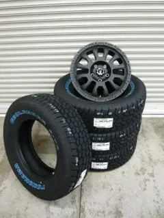 送料込☆ヨコハマジオランダーA/T4☆235/70R16☆デリカD5・RAV4 - メルカリ