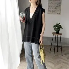 【13日まで限定価格】Java ブラック Vネック ノースリーブ ベスト ジャバ