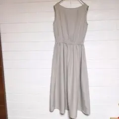 【GU】ウエストギャザーノースリーブロングワンピース　ベージュ　S