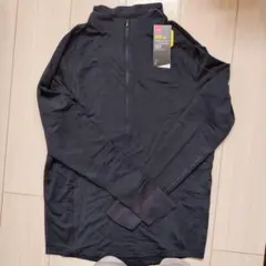 新品未使用　Under Armour ハーフジップ Tシャツ M 黒
