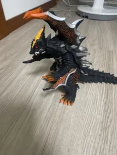 怪獣 フィギュア ソフビ ドラゴン ブラック 怪獣 フィギュア ソフビ ドラゴン ブラック - メルカリ