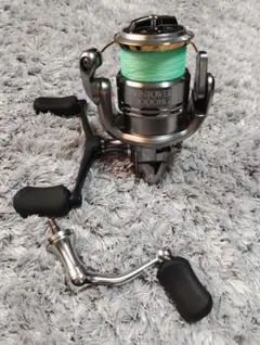 シマノ　11ツインパワーC3000HGのサムネイル