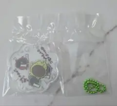 ちいかわ　きゃらシャカチャームグミ　パジャマパーティーズ