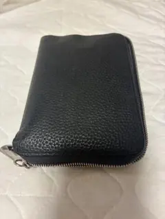 ジャンク　Itti財布　イッチ黒レザーウォレットのサムネイル