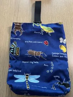 ハンドメイド　上靴袋　昆虫柄　虫柄　青　ブルー　黒　裏地付き