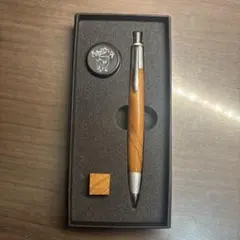 Item thumbnail for item b16e19a3-5e5e-433a-b2db-ff12735c3e4f