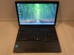富士通 A5511/G i3-1125G4 8GB 256GB Office