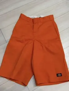 Item thumbnail for item 88e7aa78-ca7b-45c6-9c9a-efc6e9d26b14