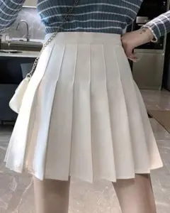 ホワイト プリーツスカート ミニ丈