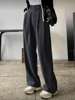 新品未使用‼️ハイウエストプリーツワイドレッグパンツロングパンツスラックスオフィス