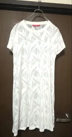 graniph グラニフ 半袖 Tシャツ ワンピース チューリップ柄 ホワイトのサムネイル