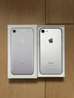 【バッテリー92% simフリー】Apple iPhone 7 シルバー