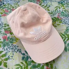 adidas キャップ ピンク　adidas オリジナルス　ベースボールキャップ