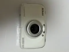 Nikon COOLPIX S33 本体 ホワイト デジタルカメラ(ジャンク)のサムネイル