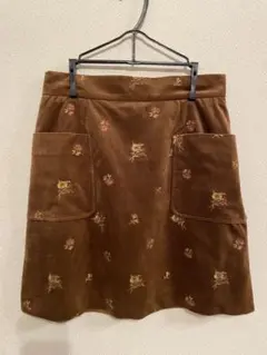 アースミュージックエコロジースカート。