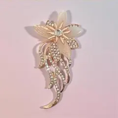 フラワー ブローチ ゴールド 花 ビジュー 上品 セレモニー 入学式 卒業式