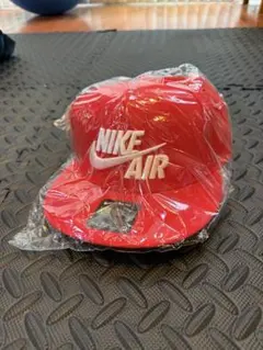 NIKE AIR ベースボールキャップ レッド