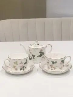 ウエッジウッド ワイルドストロベリーティポット&コーヒーカップTO.1715