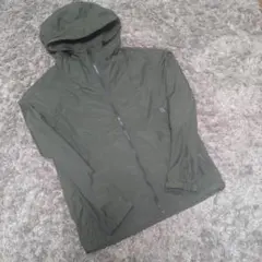 THE NORTH FACE マウンテンパーカー