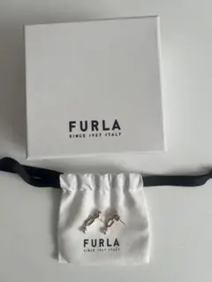 FURLA ピアス 箱付きのサムネイル