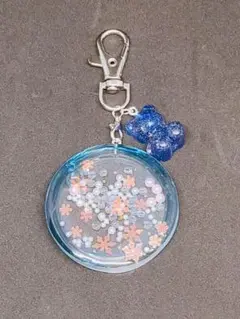 くま　雪　シャカシャカキーホルダー
