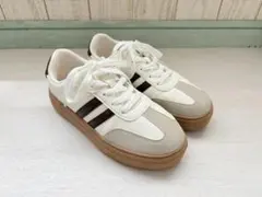 しまむら×tal.by yumi. 121 スニーカー Mサイズのサムネイル
