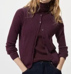 タグ無し未使用　ユニクロ　メリノリブクルーネックショートカーディガン　ワインXL