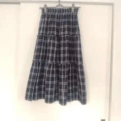 チェック柄スカート