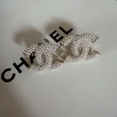 新品 ccロゴピアス　海外ノベルティ　CHANEL