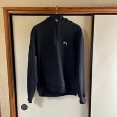 Stussy ブラックパーカー Lサイズ