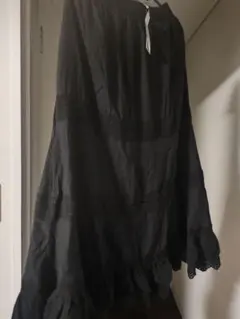 ブラック フレアスカート