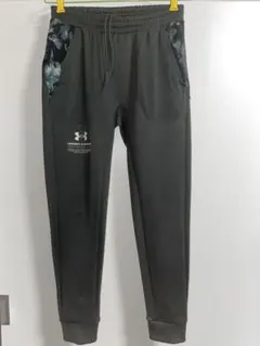 UNDER ARMOUR ジョガーパンツ LG