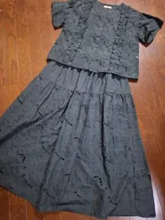 サマンサモスモスセットアップ　レース　刺繍値下げ不可