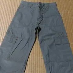 UNIQLOカーゴ7分パンツ140㎝