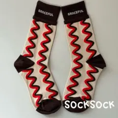 1277新品◎おしゃれ　個性的　ベージュ×レッド×ブラウン　ソックス　靴下