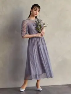 AIMER ギャザースリーブレースアップドレス