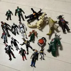 ウルトラマン 怪獣 仮面ライダー フィギュアセット ソフビ 15体セット