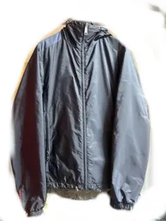23年モデル⭐️PRADA ナイロンジャケット 三角ロゴ ナイロン