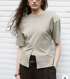 PRANK PROJECT Padded-shoulder T-shirtのサムネイル