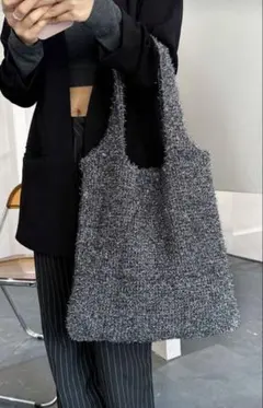 Item thumbnail for item 023b8d3a-49e5-4391-937a-676eb9e23296