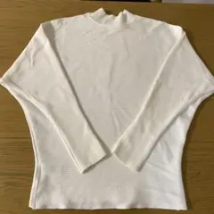 cocaホワイトリブ編み長袖ハイネックドルマンスリーブセーター