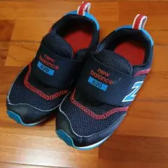 New Balance 620 ブラック/ブルー　16 スリッポン