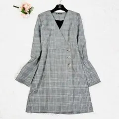 美品♡ZARA　ミニワンピース　チェック柄　ビジューボタン　カシュクール　S